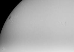Bild "sonnenflecken-30-06-02-bild2_source.jpg"